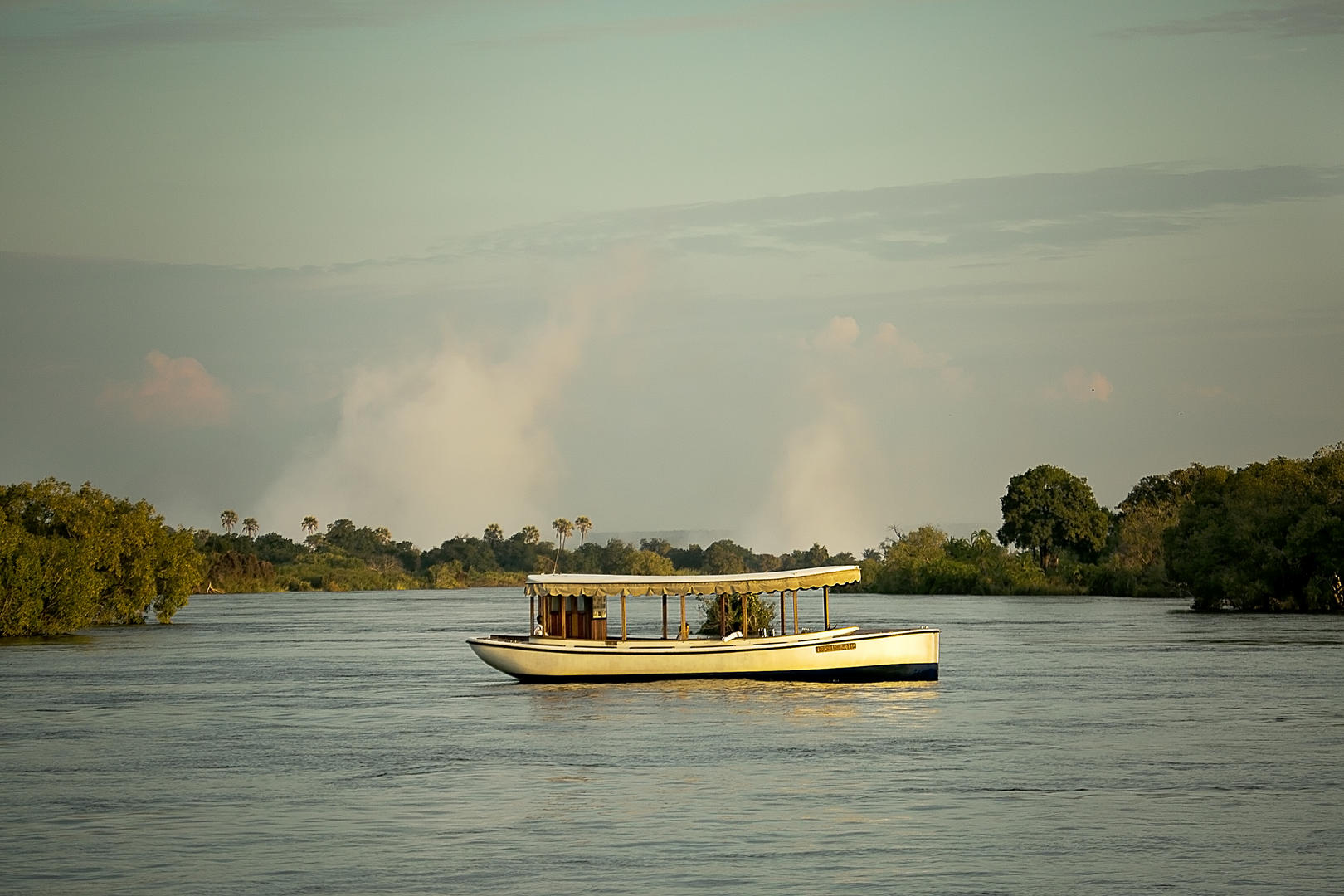 Ilala Lodge Hotel Victoria Falls Zimbabwe 11