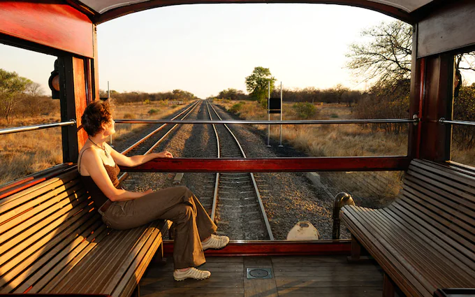 Luxury Rail Journeys - Rovos Rail & Blue Train - Africa Train Safari